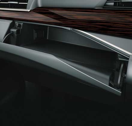 UPPER GLOVE BOX WITH COOLING